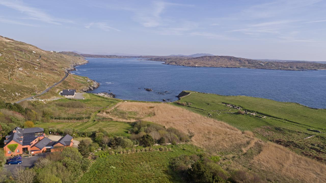 Hôtel Dolphin Beach House à Clifden Extérieur photo